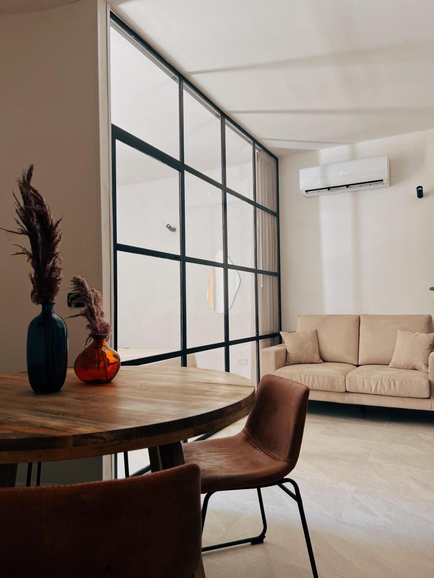 Jjbayt Apartment Сиракуза Екстериор снимка