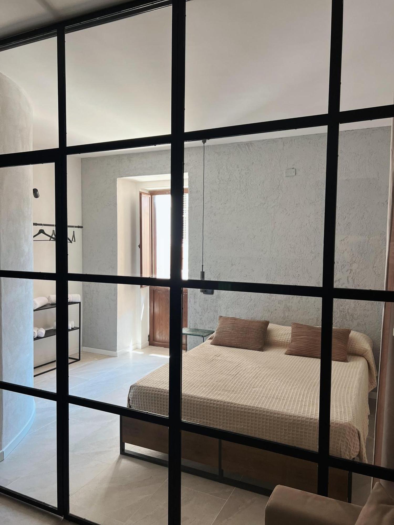 Jjbayt Apartment Сиракуза Екстериор снимка