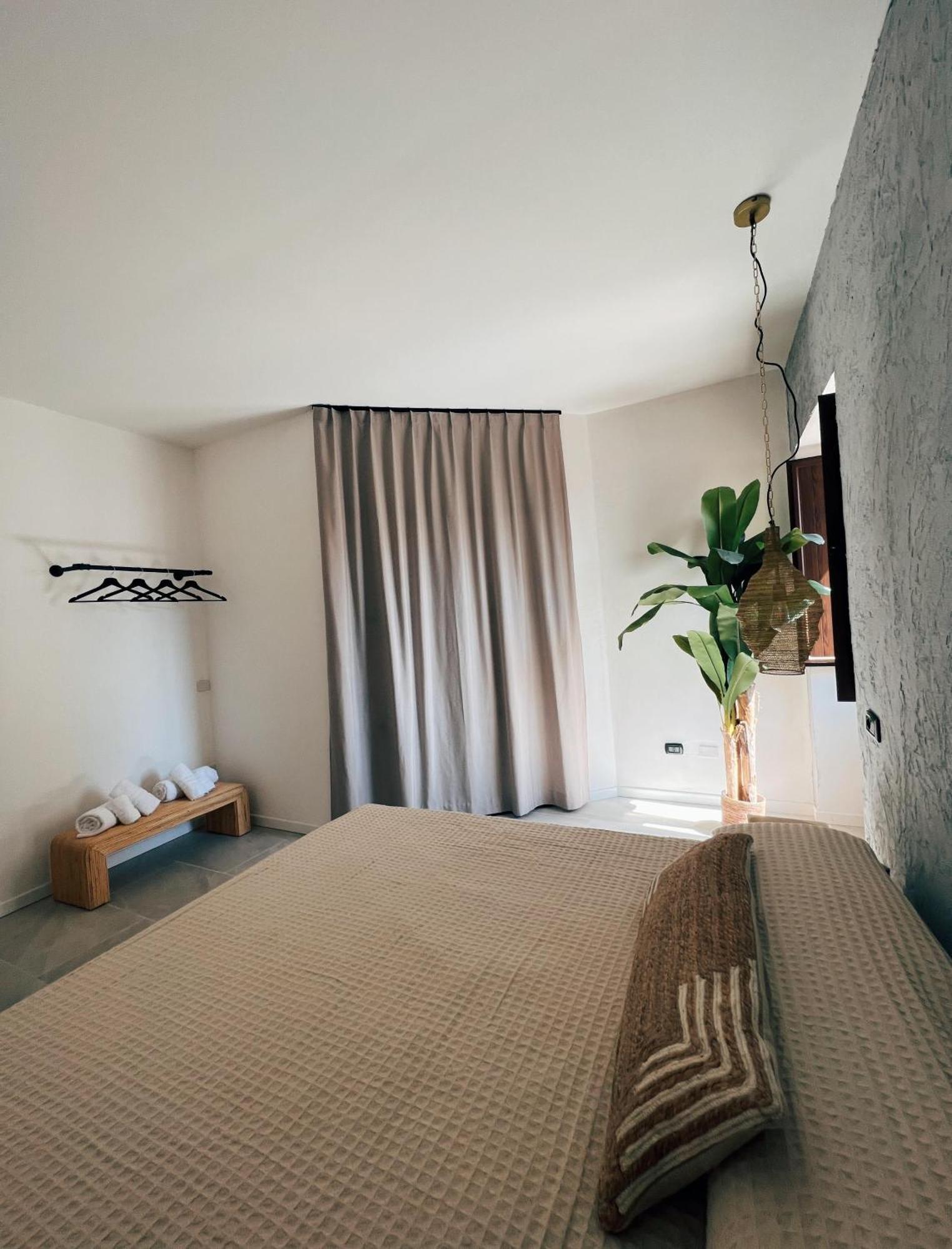 Jjbayt Apartment Сиракуза Екстериор снимка